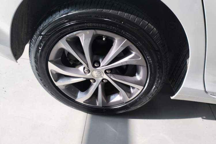 Used Buick Verano 2023 Pro Le Yi Edition
