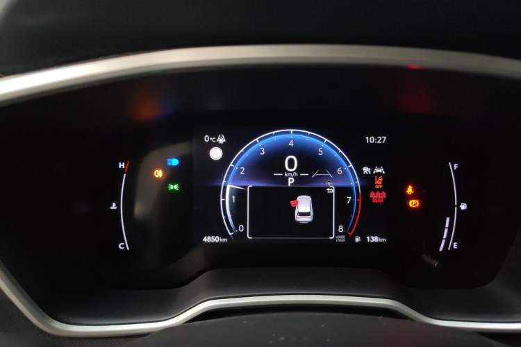 Used Toyota FRONTLANDER 2023 2.0L CVT Luxury Edition