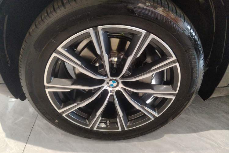 Used BMW X5 2023 xDrive 30Li M Sport Package
