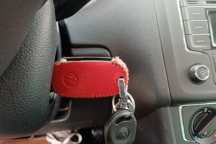 Used Volkswagen Polo 2014 1.4L Automatic Comfort Edition
