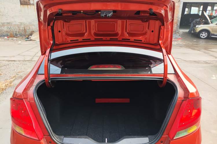 Used Chevrolet Sail 2013 Sedan 1.2L Manual Fashionable Happiness Edition