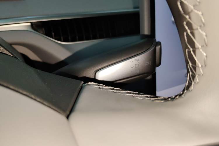 Used XPeng MONA M03 2024 620 with Ultra-Long Range
