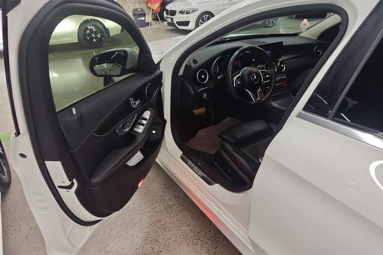 Used Mercedes-Benz C-Class 2019 C 180 L Fashion Edition Sport Version

