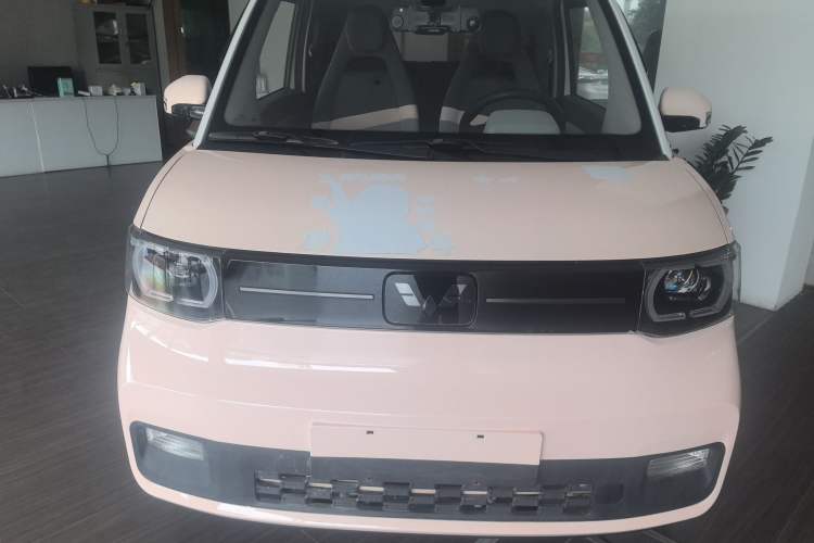 Used Wuling Hongguang MINIEV 2022 Zizai Version Lithium-NMC
