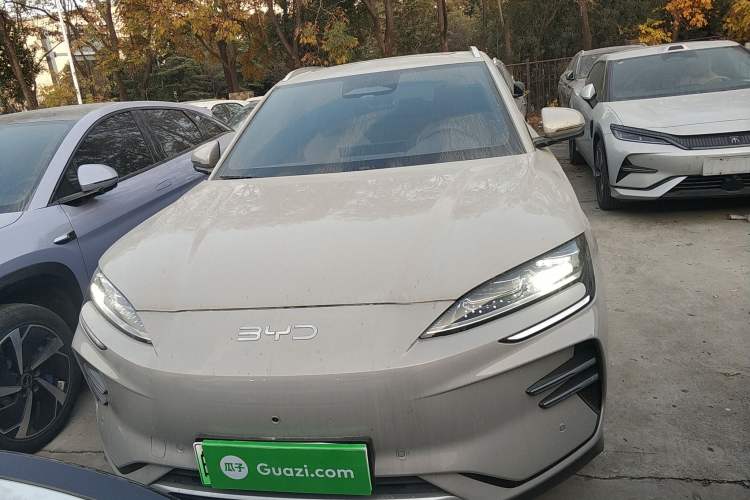 Used BYD Song PLUS New Energy 2025 EV Intelligent Driving Version 520km Premium Model