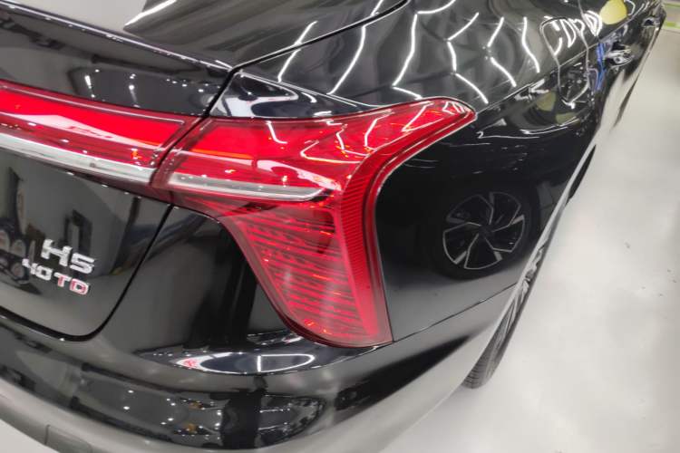 Used Hongqi H5 2024 2.0T Automatic Smart Connect Flagship Edition