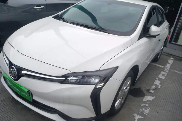 Used Buick Velite 6 2023 430km Range Commuter Version
