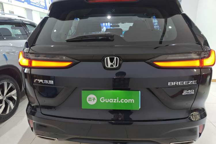 Used Honda Breeze 2023 240TURBO Two-Wheel Drive Elite Edition 5 Seats
