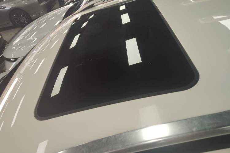 Used Mercedes-Benz M-Class 2014 ML 320 4MATIC