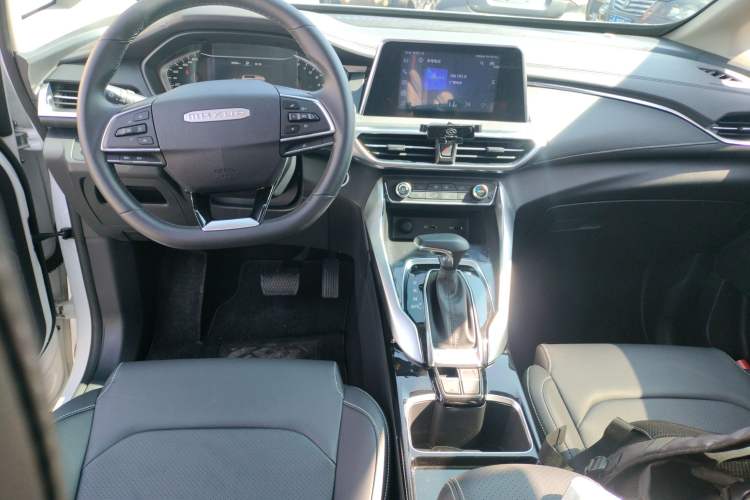 Used SAIC MAXUS G50 2022 1.5T Automatic Comfort Touring B