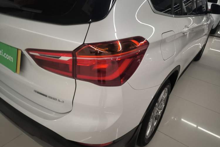 Used BMW X1 2019 sDrive20Li Leading Model
