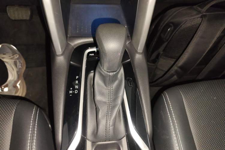 Used Toyota FRONTLANDER 2022 2.0L CVT Luxury PLUS Edition
