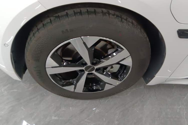 Used Zeekr 001 2022 Long-Range Dual-Motor WE Edition