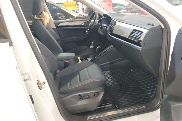 Used Volkswagen Tayron 2021 330TSI Two-Wheel Drive Luxury Smart Connectivity Version