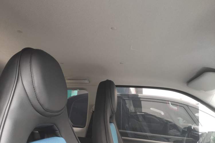 Used Wuling Hongguang MINIEV 2022 GAMEBOY 300km Enthusiast Model with Lithium Iron Phosphate