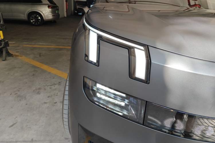 Used Lynk & Co 900 2025 2.0T Ultra
