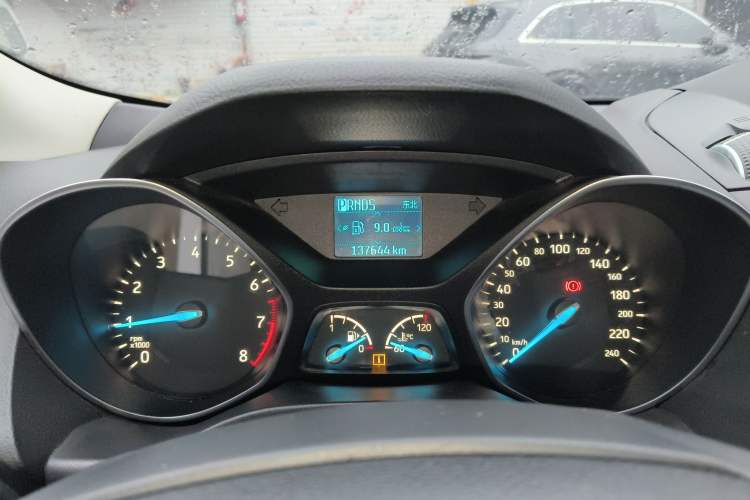 Used Ford Kuga 2018 EcoBoost 180 Two-Wheel-Drive Platinum Edition
