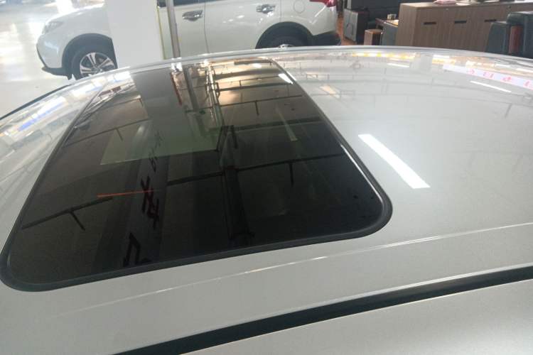 Used Toyota Camry 2024 Dual-Motor 2.0 HE Elite Edition