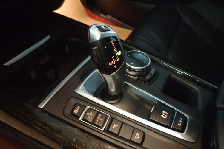 Used BMW X5 2014 xDrive35i Leading Model
