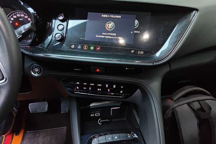 Used Buick Envision 2022 Encore S 552T Two-Wheel-Drive Luxury Model
