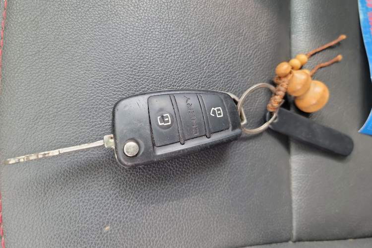 Used Chery Tiggo 3 2015 1.6L Manual Zhishang Commemorative Edition
