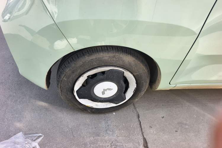 Used Wuling Hongguang MINIEV 2021 Macaron Premium Model – Lithium Iron Phosphate
