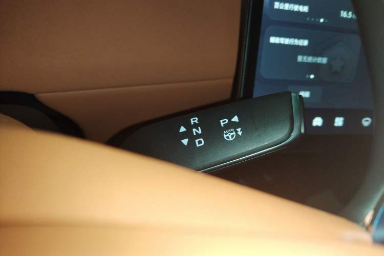 Used  E07 2025 Extended-Range Two-Wheel Drive 39 kWh Max Intelligent Driving Version