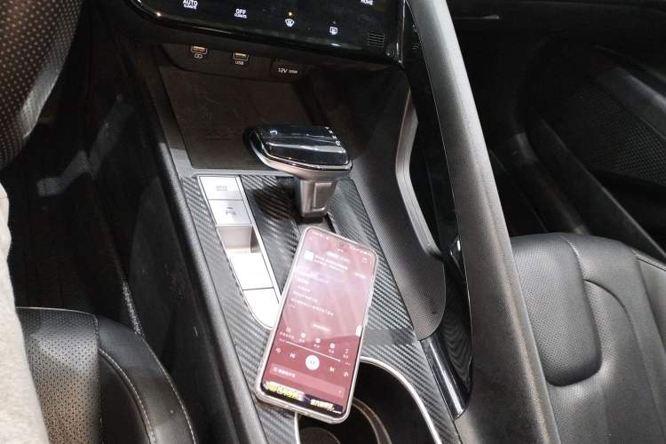 Used Hyundai Elantra 2021 1.5L CVT LUX Prestige Edition