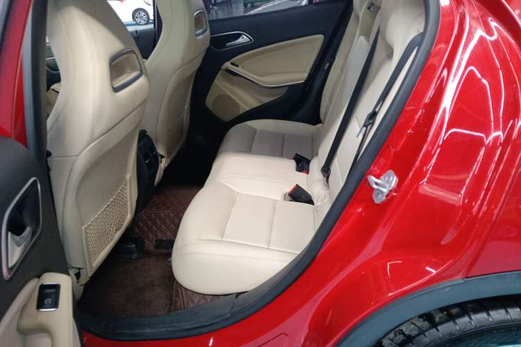 Used Mercedes-Benz GLA 2016 GLA 200 Fashion Model