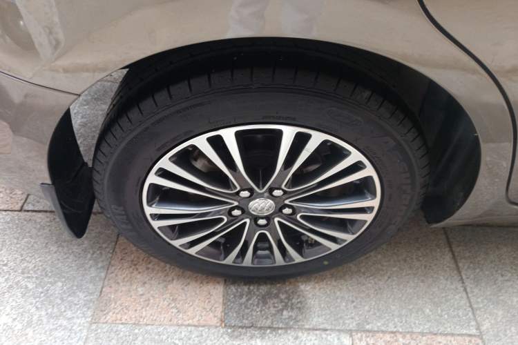 Used Buick GT 2016 18T Dual-Clutch Elite Model