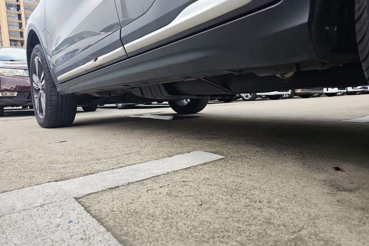 Used Geely Auto Emgrand X7 Sport 2022 1.8TD DCT Zhiya Trim
