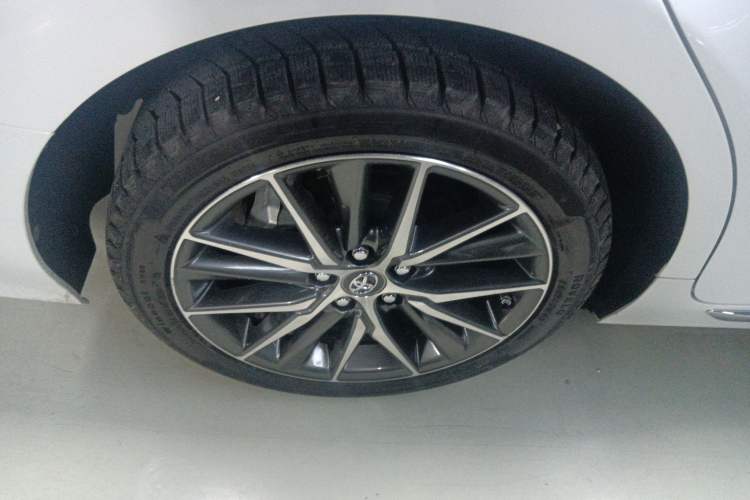 Used Toyota Camry 2023 2.5G Luxury Edition
