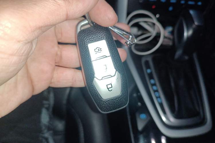 Used Ford Edge 2017 EcoBoost 245 Four-Wheel Drive Sporty 7-Seater
