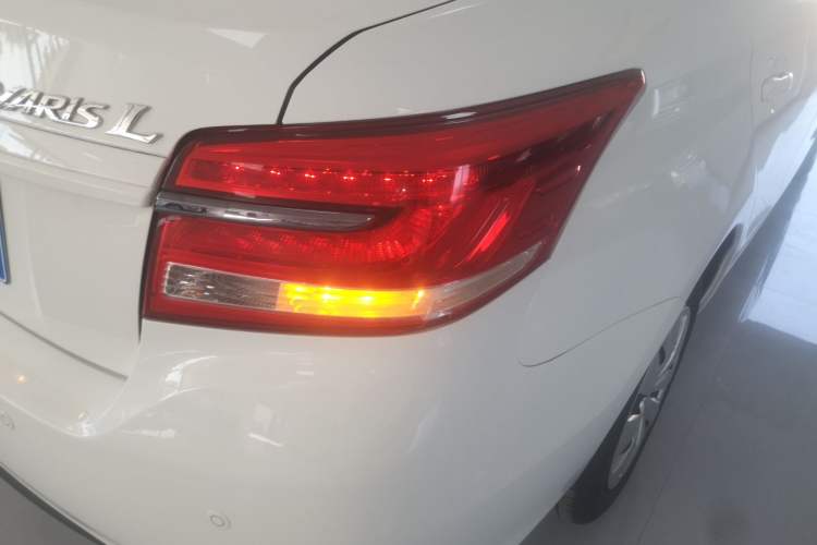 Used Toyota YARiS L 2021 1.5L CVT Leading Edition
