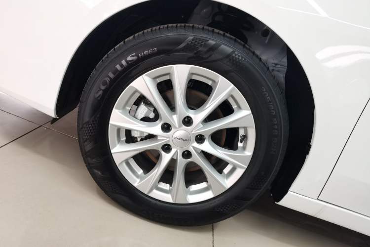 Used Roewe i5 2023 1.5L CVT Luxury Edition
