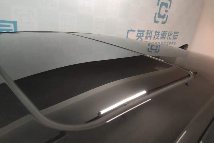 Used Lexus ES 2025 300h Deluxe Edition