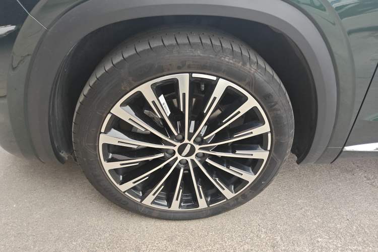 Used Geely Auto Monjaro L 2025 Dongfang Yao 2.0TD Automatic Lanxing Edition