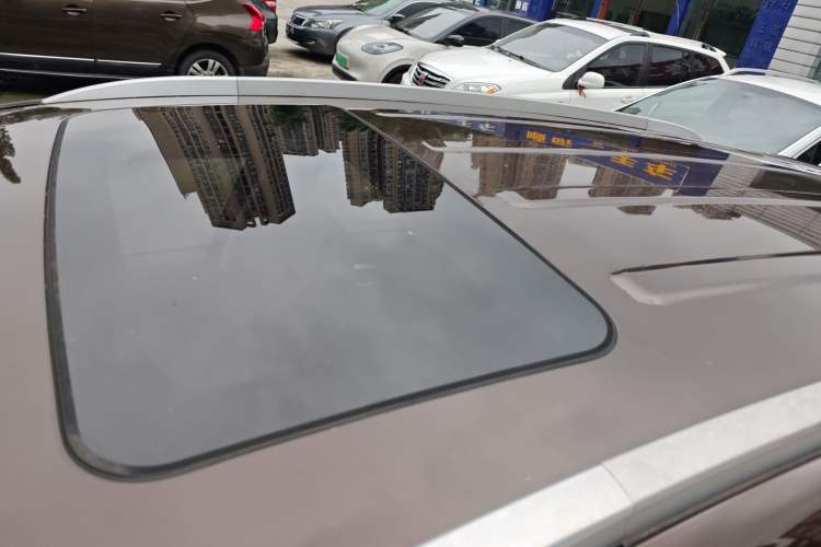 Used Geely Auto Vision X6 2018 1.4T CVT 4G Connected Luxury Version
