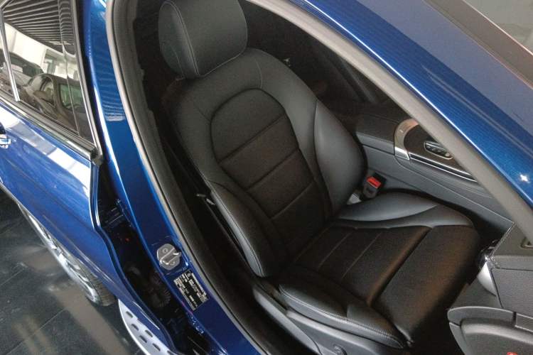 Used Mercedes-Benz GLC Coupe 2020 GLC 300 4MATIC Coupe SUV
