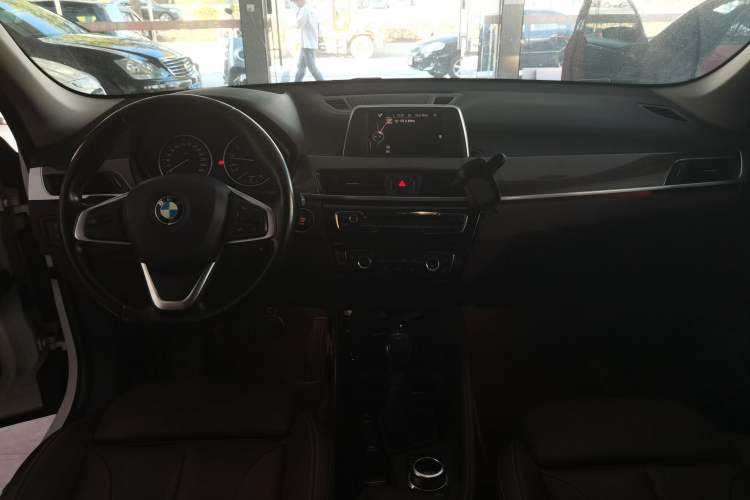 Used BMW X1 2018 xDrive20Li Luxury Edition
