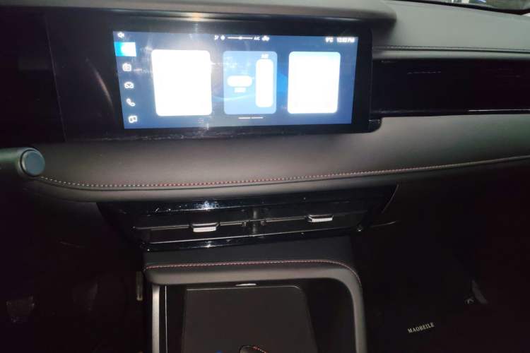 Used Roewe i5 2023 1.5L Manual Comfort Edition