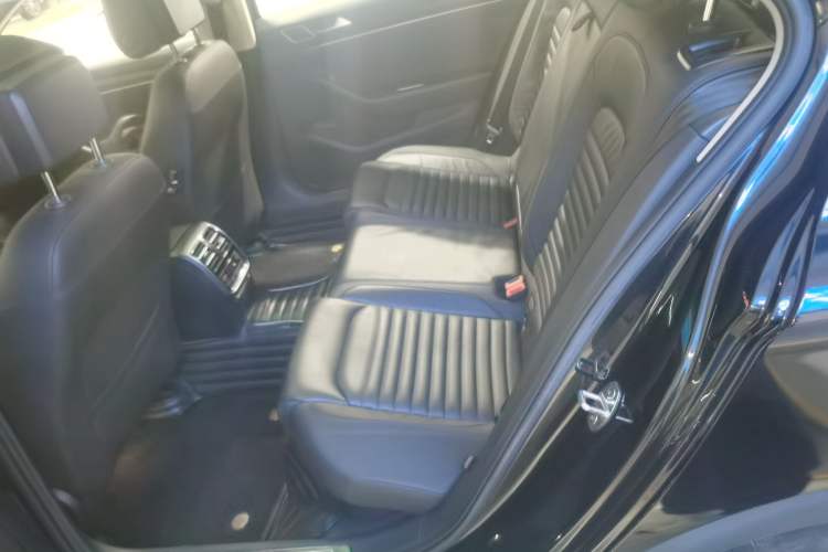 Used Volkswagen Magotan 2019 330TSI DSG Luxury Version China VI Standard
