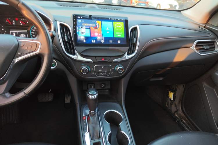 Used Chevrolet Equinox 2019 535T Automatic Chijie Edition China VI
