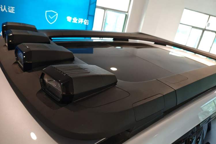 Used  G318 2024 Four-Wheel-Drive Air Suspension Model
