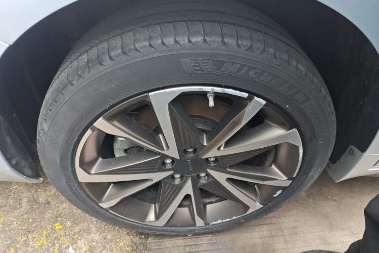 Used AION S Plus 2022 80 Tech Edition
