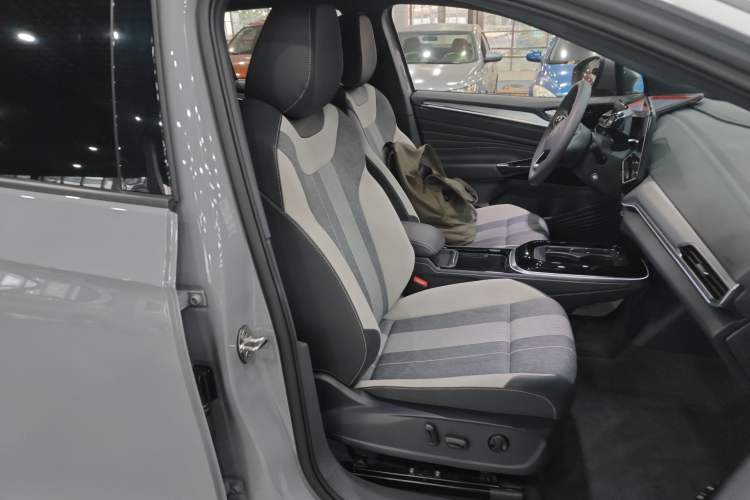 Used Volkswagen ID.4 CROZZ 2024 Pure Edition Limited Edition