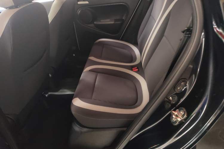 Used ORA Black Cat 2022 Updated Version 301 km Cute Pet Edition Lithium Iron Phosphate
