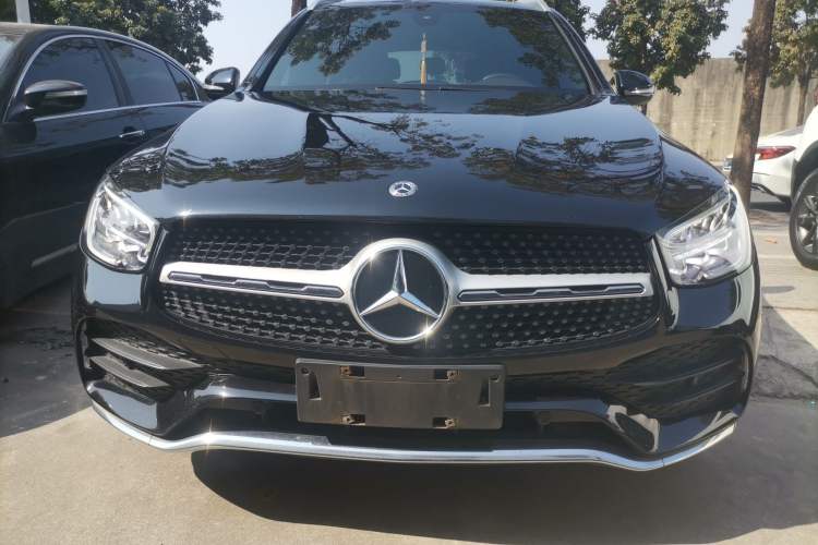 Used Mercedes-Benz GLC 2020 Facelift GLC 260 L 4MATIC Luxury Edition
