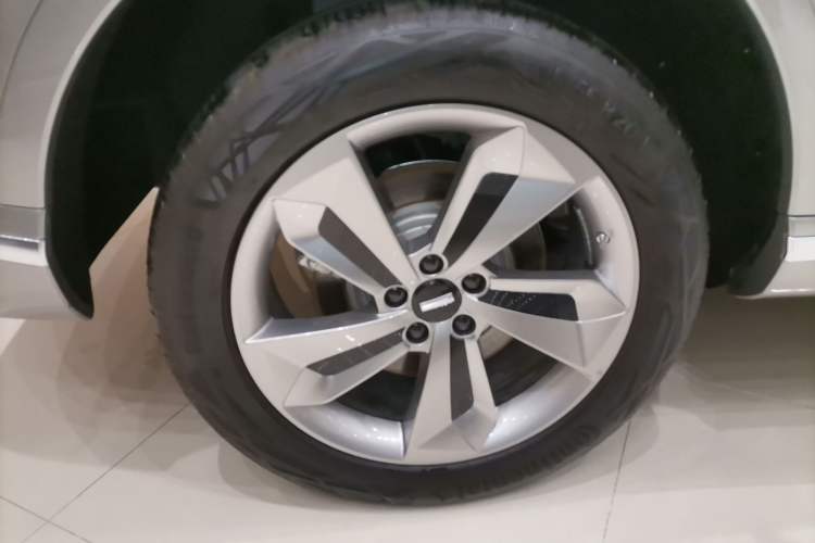 Used Wey Mocha New Energy 2024 Hi4 Four-Wheel Drive Long-Range Version
