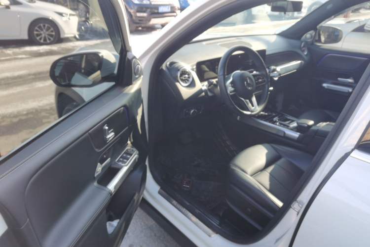 Used Mercedes-Benz GLB 2020 Updated GLB 200 Dynamic Edition
